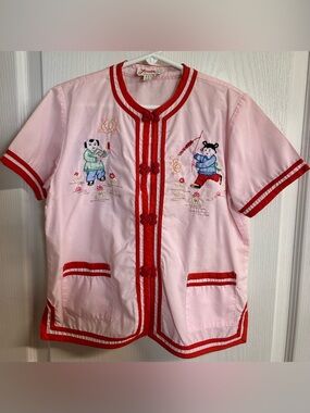 VTG cotton shirt from Shanghai
Child size 8
with Frog Button Closures